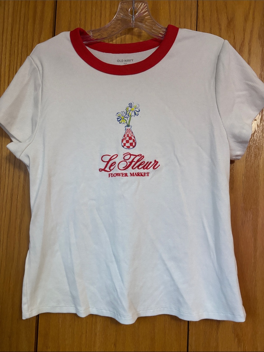 Old Navy T Shirt